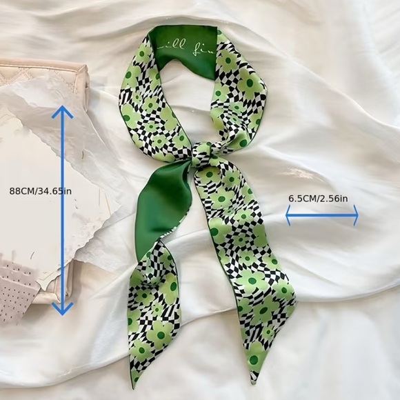 GREEN St. Patrick’s Day Twilly Set Accessories for Purses Bags Jewelry Hair - Picture 2 of 5